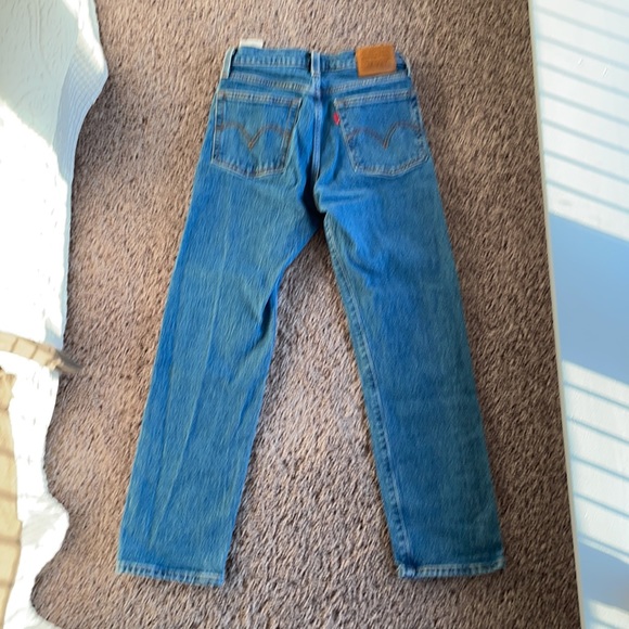 Levi's Womens Wedgie Classic Straight Jeans Denim High Rise - Picture 4 of 4